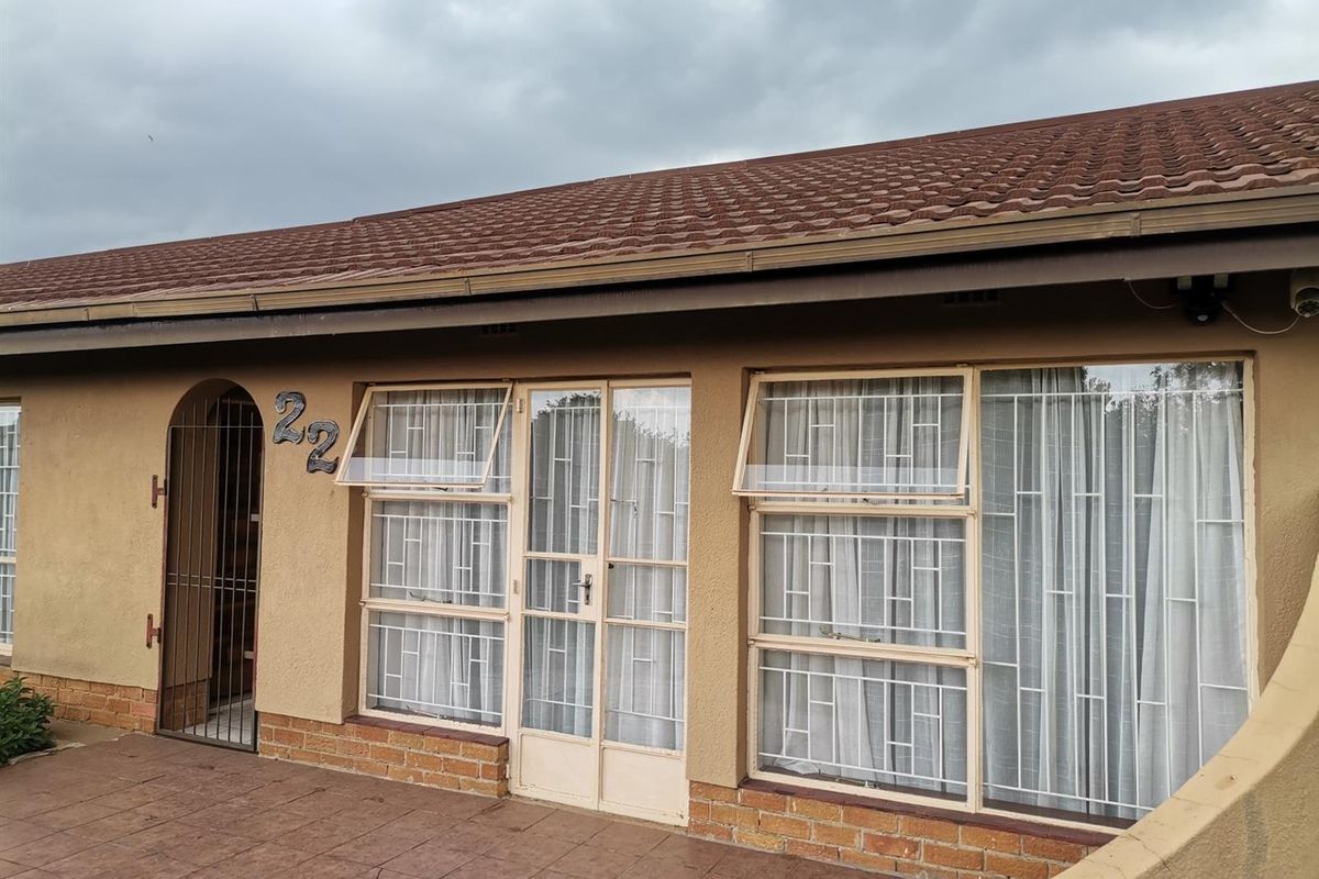 Smart buyers take note. Well Priced. Home Opportunity - Photo 2