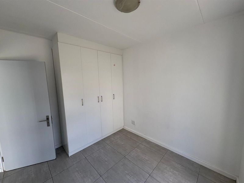 Apartment For Sale in Aan de Wijnlanden, Stellenbosch - Photo 6