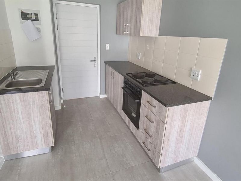 Apartment For Sale in Aan de Wijnlanden, Stellenbosch - Photo 9