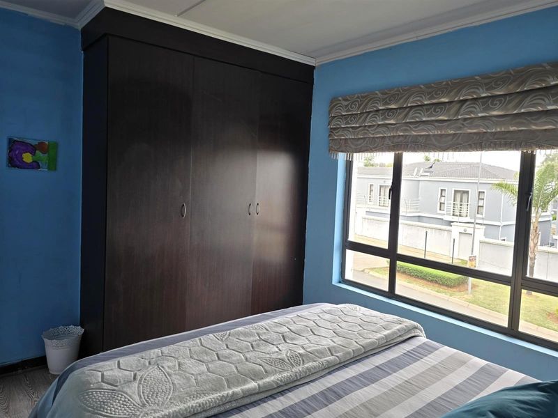 Super Secure and well located - Photo 9