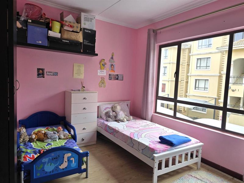 Super Secure and well located - Photo 10