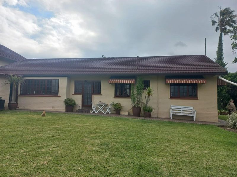 Tranquil 3-Bedroom Home to Rent in Gonubie Broads - Country Living at Its Best! - Photo 2