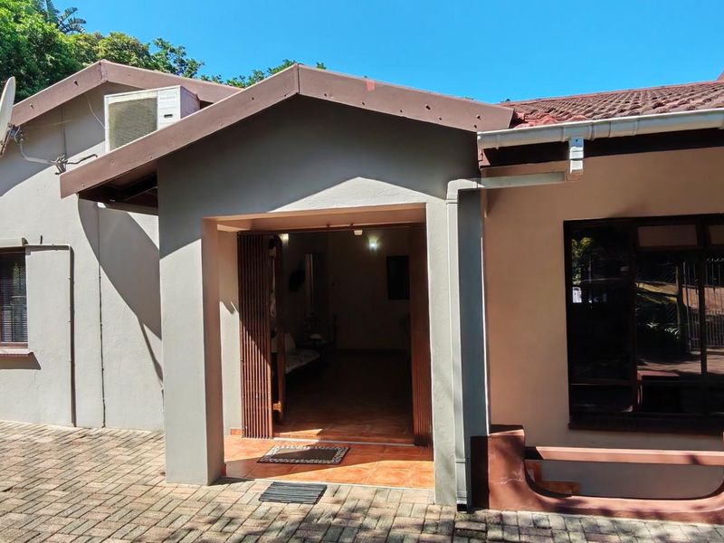 Spacious family home For Sale in Southbroom, KwaZulu Natal - Photo 5