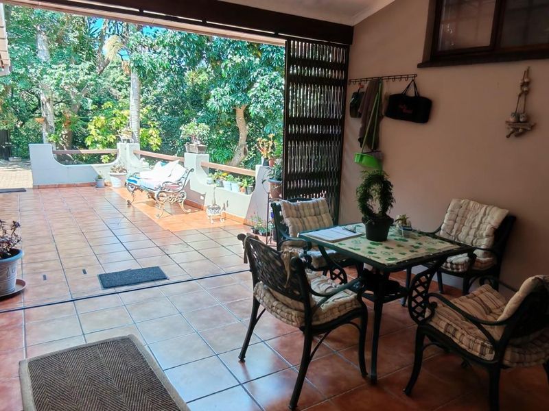 Spacious family home For Sale in Southbroom, KwaZulu Natal - Photo 10