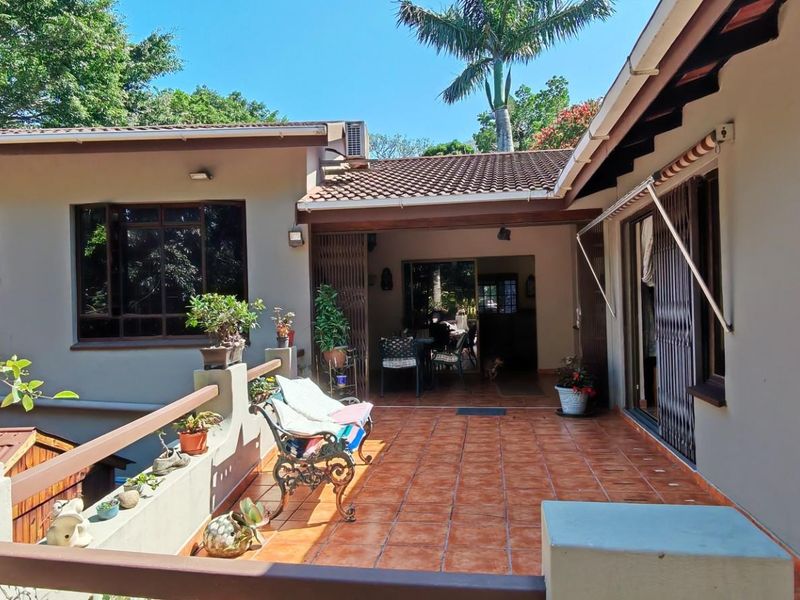 Spacious family home For Sale in Southbroom, KwaZulu Natal - Photo 4
