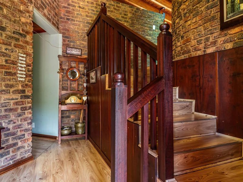 ABSOLUTE BARGAIN - MODERN RUSTIC BRICK FAMILY HOME FOR SALE - NINAPARK - Photo 10