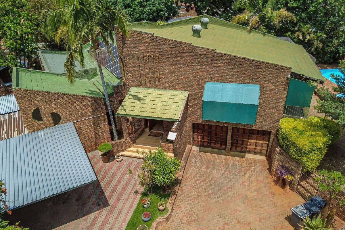 ABSOLUTE BARGAIN - MODERN RUSTIC BRICK FAMILY HOME FOR SALE - NINAPARK - Photo 4