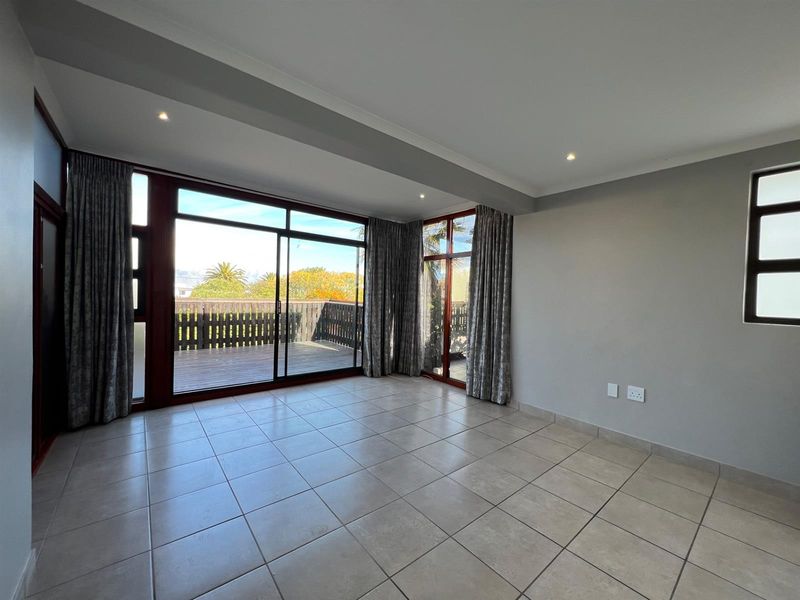 Investment Opportunity in Flamingo Vlei - 9 Unit Income Property - Photo 10