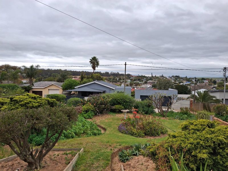 3 Bedroom Home for Sale in Bergzicht - Photo 9