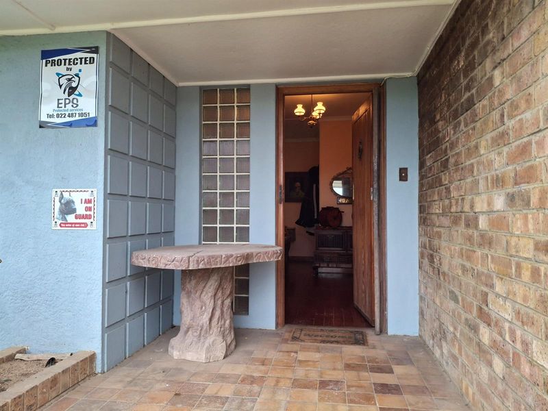 3 Bedroom Home for Sale in Bergzicht - Photo 3