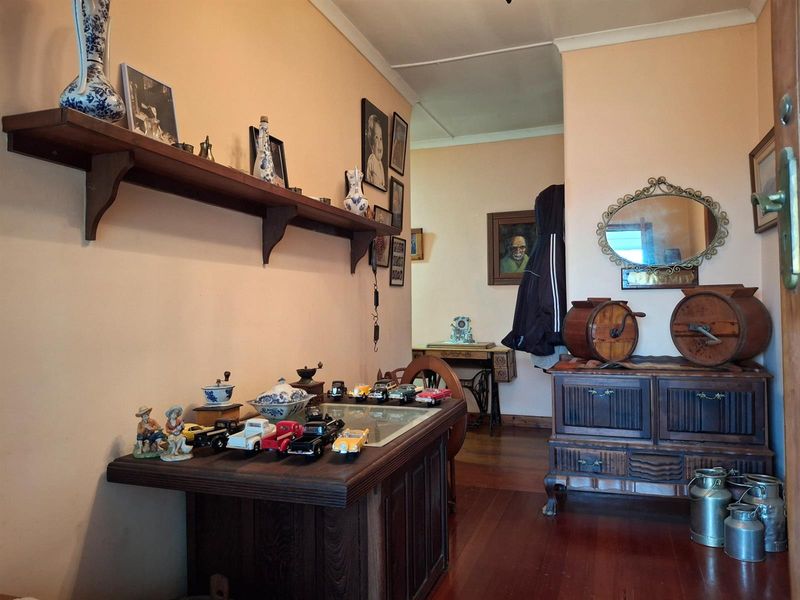 3 Bedroom Home for Sale in Bergzicht - Photo 4