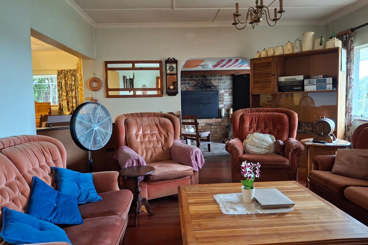 3 Bedroom Home for Sale in Bergzicht - Photo 5