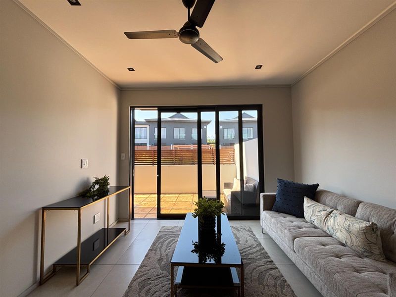 No Stairs No Stress Just Zimbali at Its Best (No Transfer Duty) - Photo 6