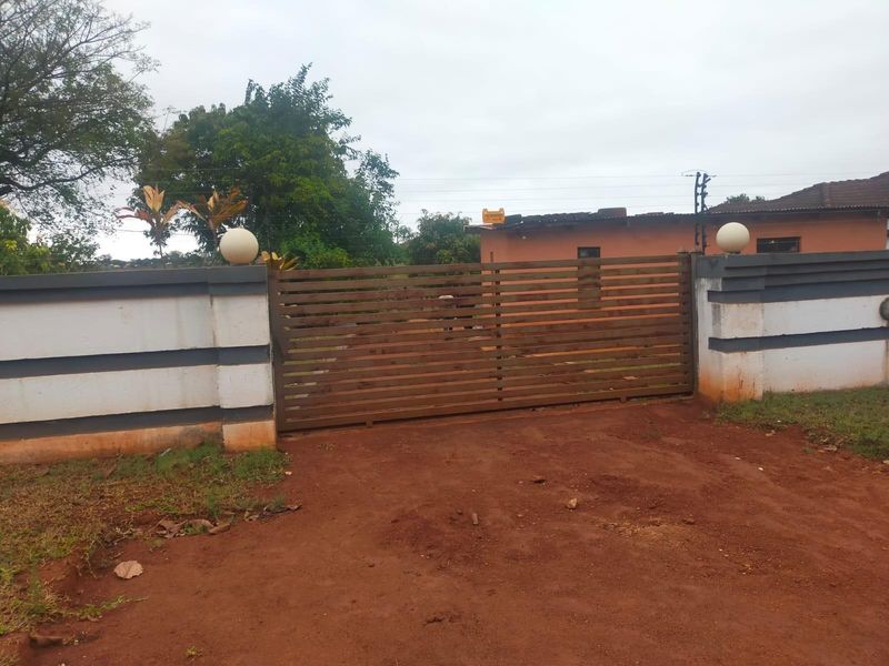 House For Sale in Thohoyandou Rural, Maungani - Photo 4