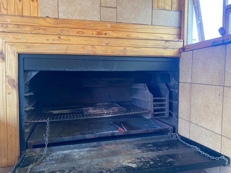 Full of character and possibility - Photo 7