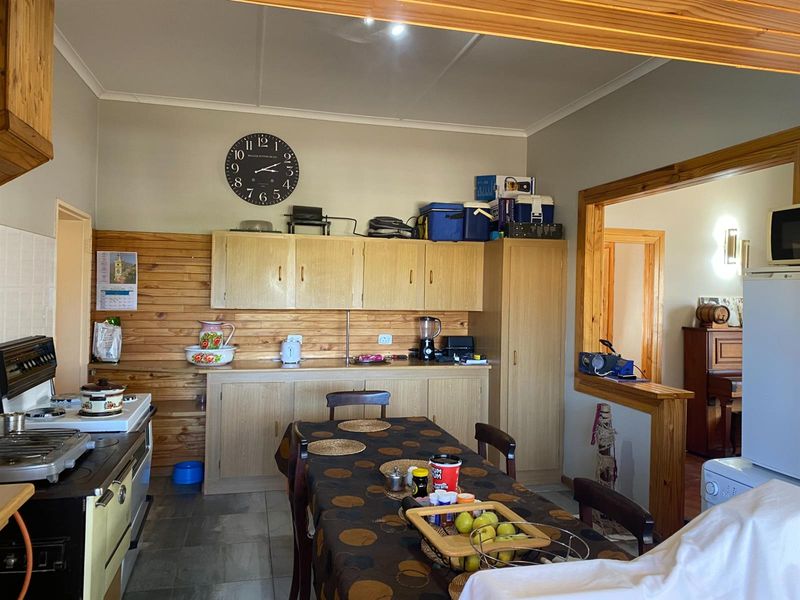 Full of character and possibility - Photo 6