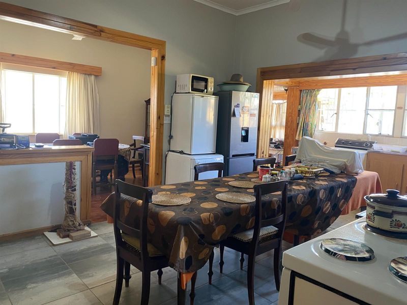 Full of character and possibility - Photo 8