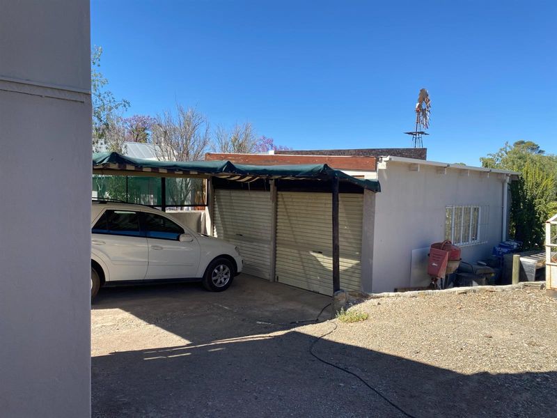 Full of character and possibility - Photo 4