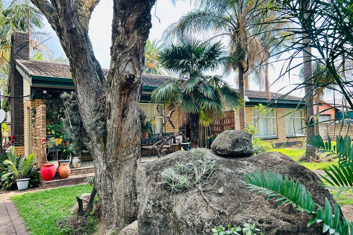 House For Sale in Arborpark, Newcastle, KwaZulu Natal - Photo 2