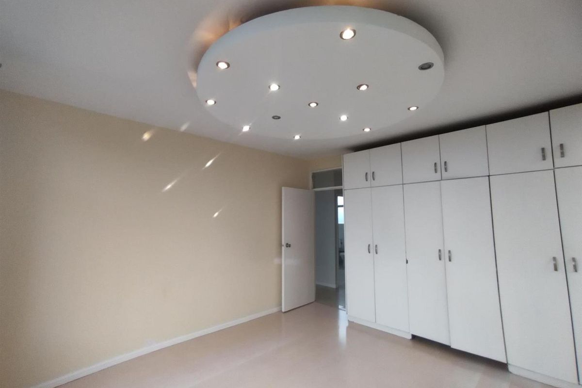 Apartment To Rent in Morningside, Durban, KwaZulu Natal - Photo 5