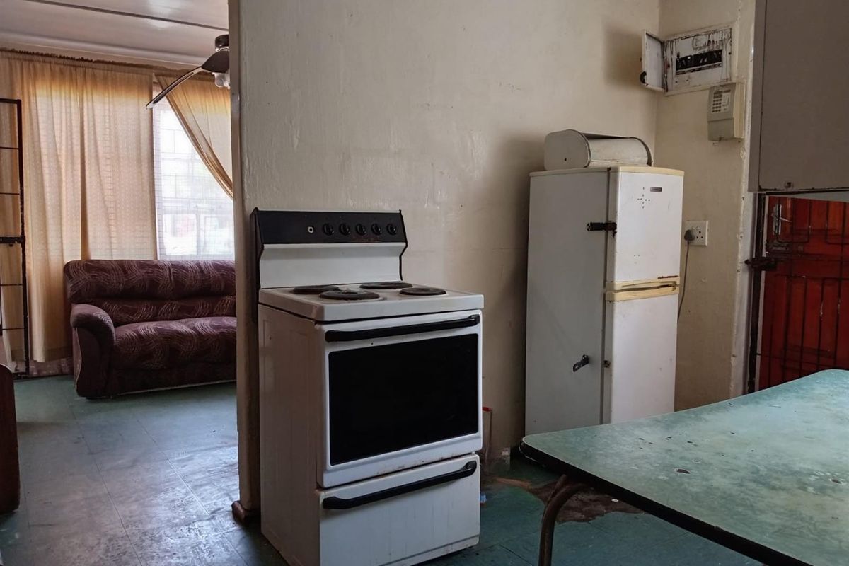For Sale in Belhar - 3-Bedroom Home - Photo 5