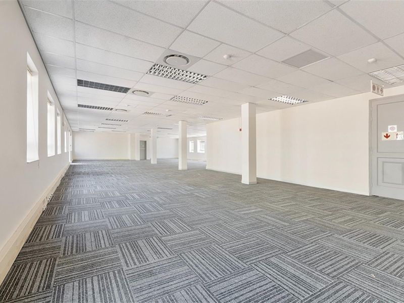 Commercial Property To Rent in Illovo, Sandton - Photo 4