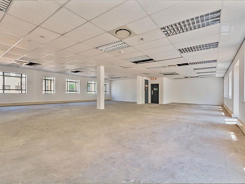 Commercial Property To Rent in Illovo, Sandton - Photo 5
