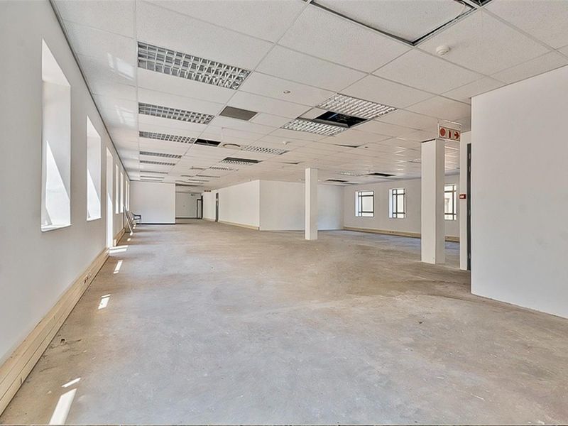 Commercial Property To Rent in Illovo, Sandton - Photo 3