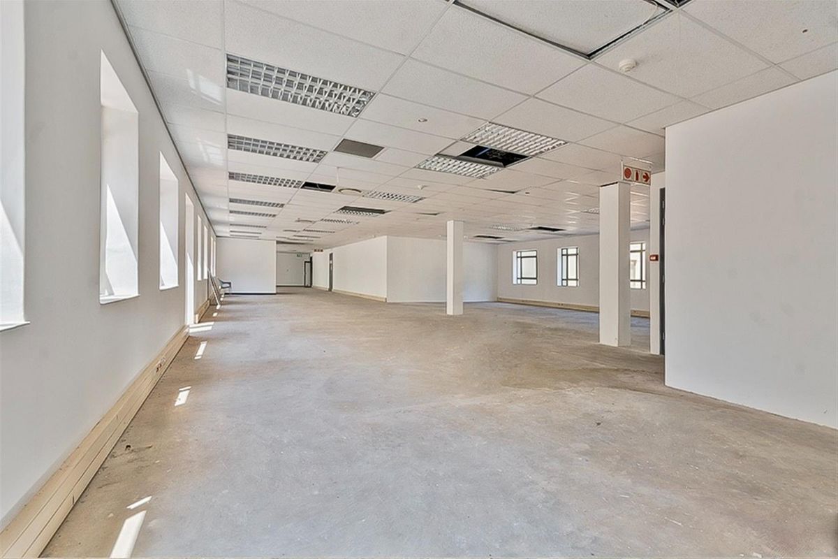 Commercial Property To Rent in Illovo, Sandton - Photo 3