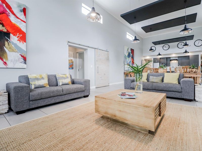 Guest House For Sale in Hunters Home, Knysna - Photo 7