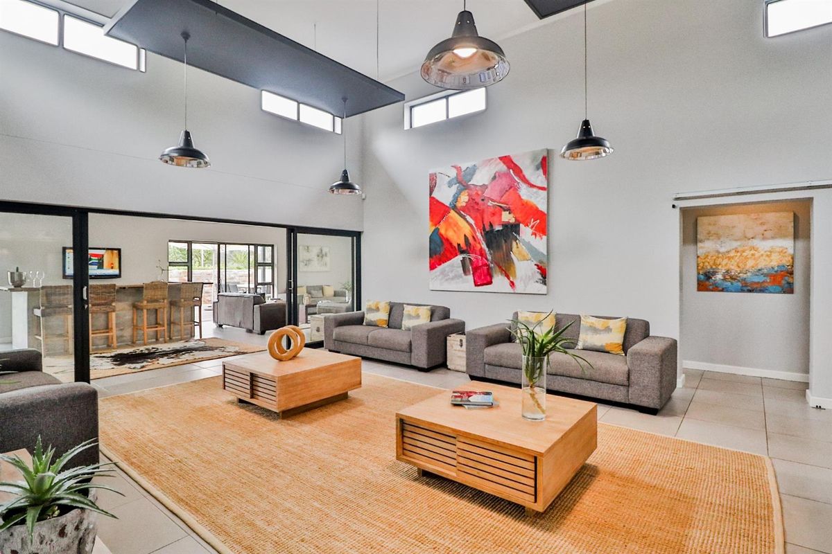 Guest House For Sale in Hunters Home, Knysna - Photo 3