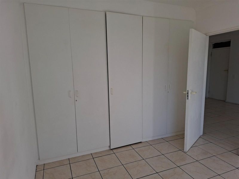 1 Bedroom Apartment in Loevenstein - Photo 9