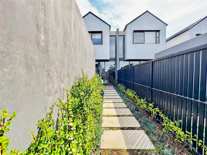 The Woods Elaleni Coastal Forrest Estate - Photo 2