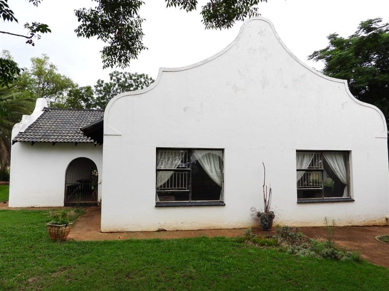 Endless Potential Awaits on This 8.5-Hectare Commercial Gem - Photo 3