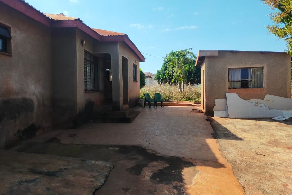 House For Sale in Thohoyandou Rural, Maungani - Photo 2