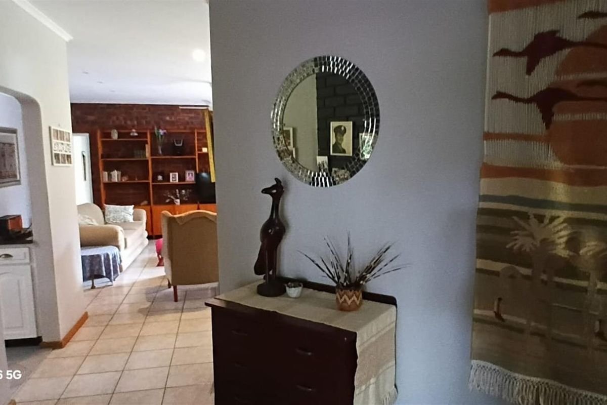 House For Sale in Meer En See, Richards Bay, KwaZulu Natal - Photo 5