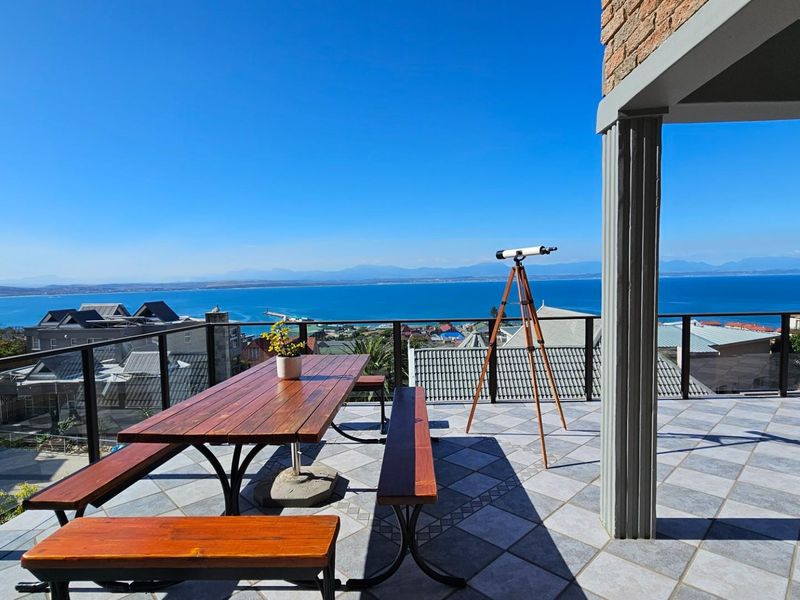 Pristine Views and Unmatched location in Linkside, Mossel Bay - Photo 4