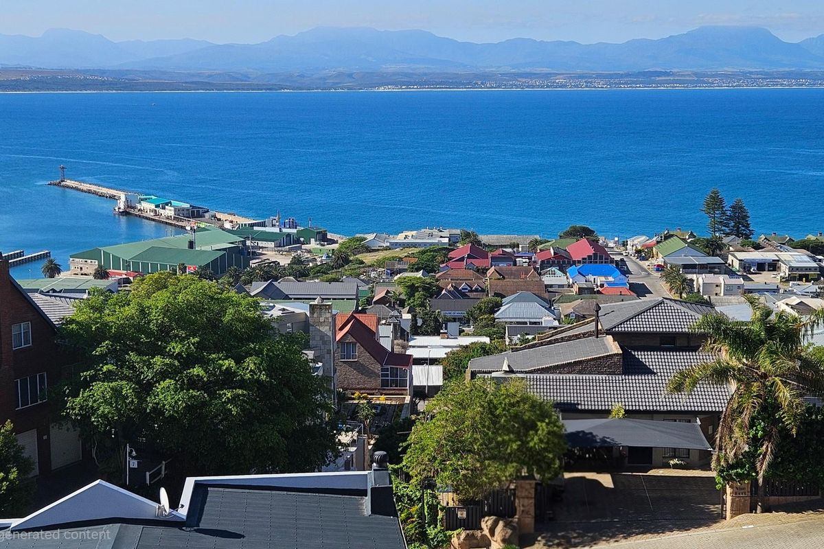 Pristine Views and Unmatched location in Linkside, Mossel Bay - Photo 2