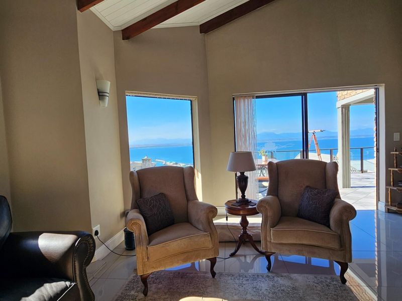 Pristine Views and Unmatched location in Linkside, Mossel Bay - Photo 9