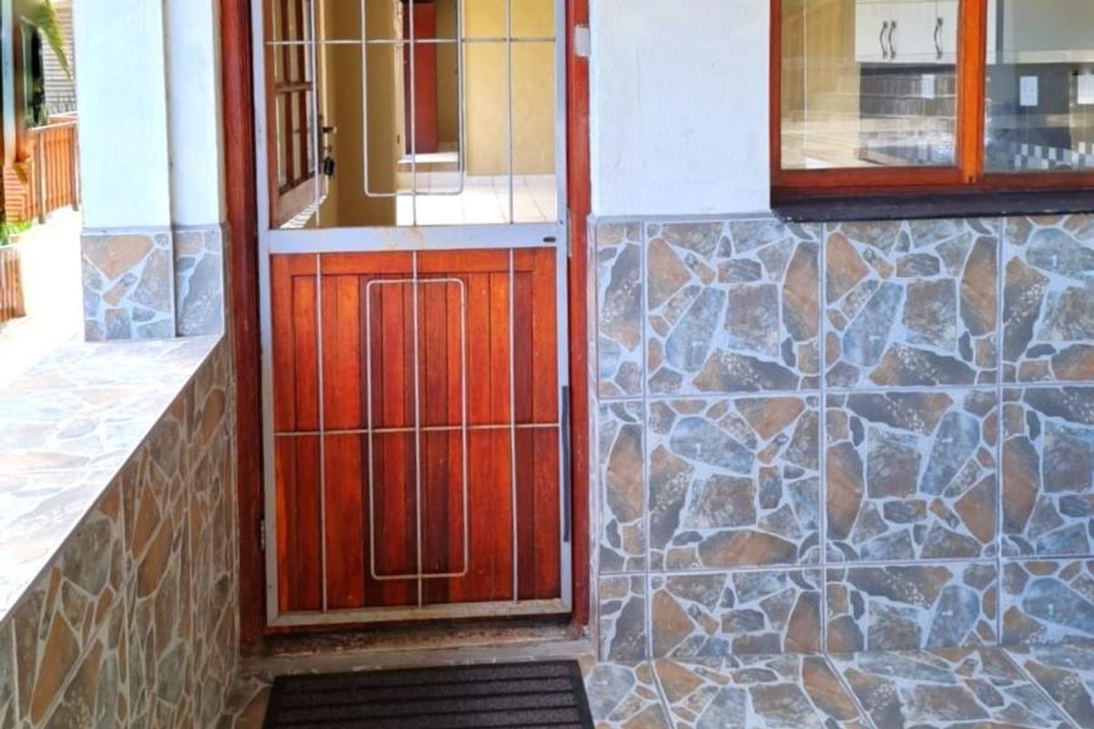 Garden Apartment To Rent in Old Place, Knysna - Photo 5