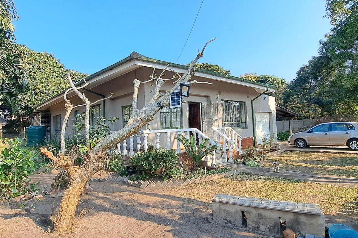 House For Sale in Trafalgar, KwaZulu Natal - Photo 2