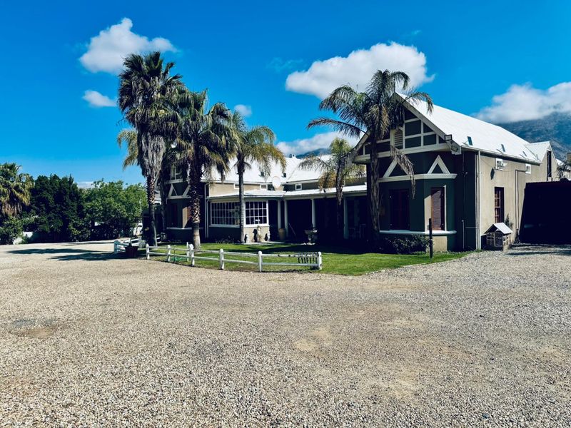 Guest House For Sale in De Doorns - Photo 5