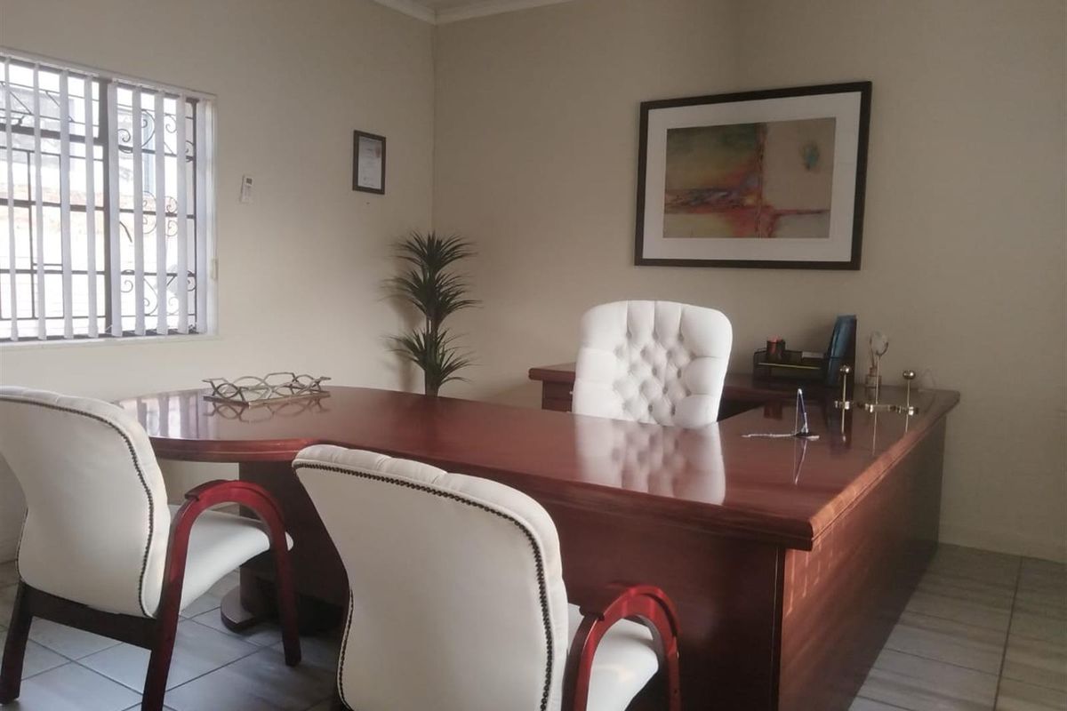 House For Sale in Witbank Ext 5, Witbank - Photo 5