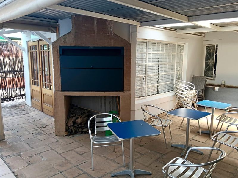 FOR SALE: CHARMING OFFICE BLOCK WITH MULTIPLE UNITS (Brendan) - Photo 8