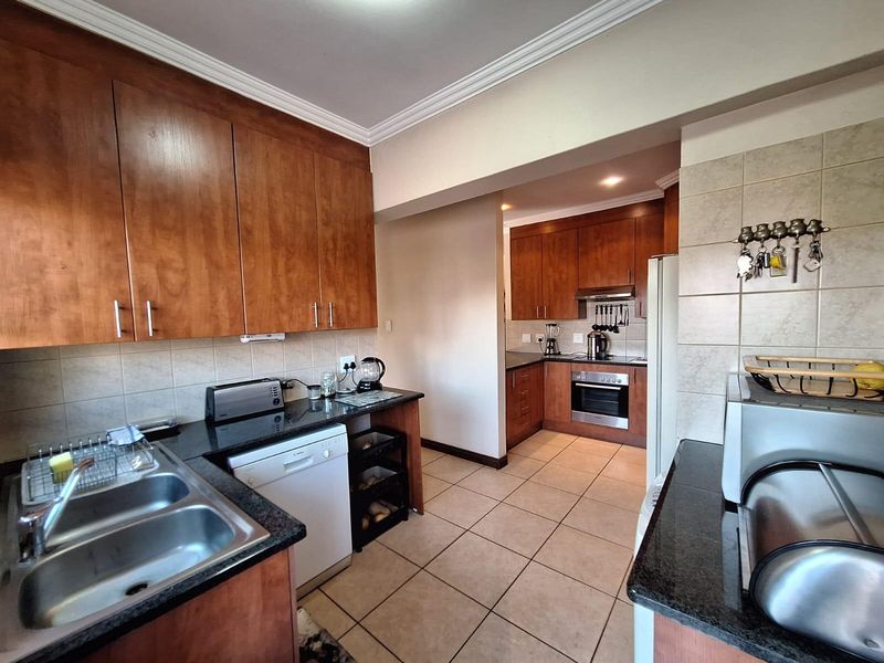 Ready to move into cozy townhouse in Secure Estate - Photo 6