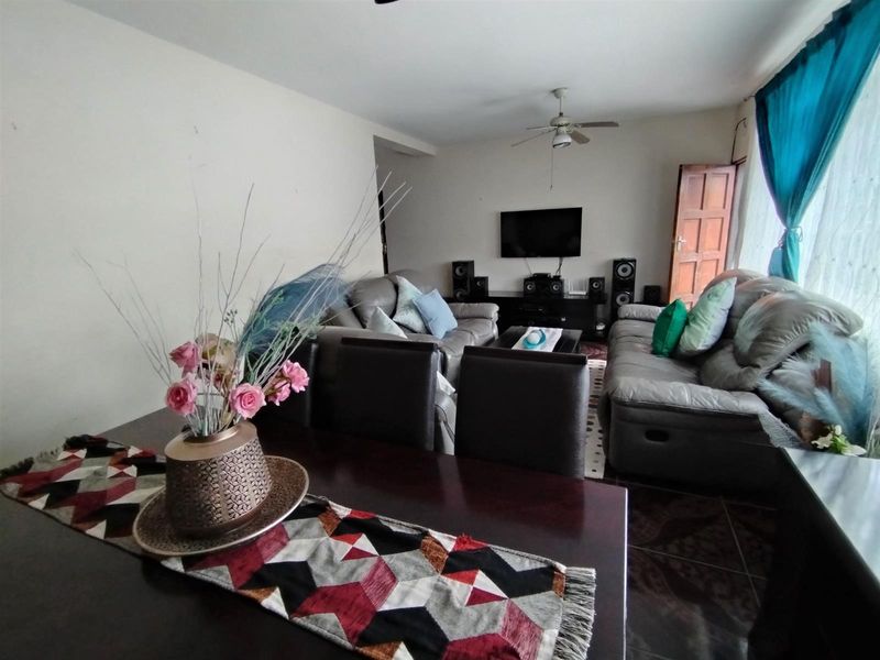 Apartment For Sale in Panorama, Empangeni, KwaZulu Natal - Photo 6
