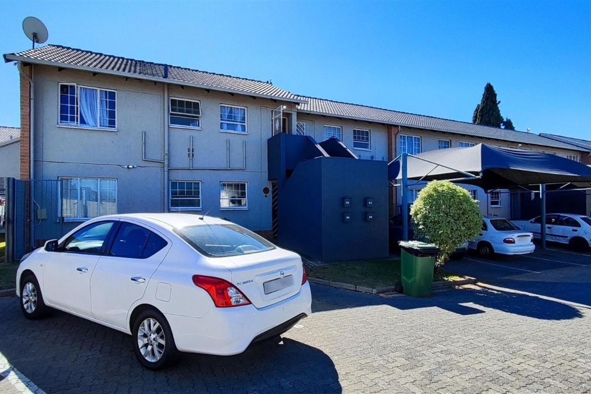 Apartment For Sale in Boksburg - Photo 2
