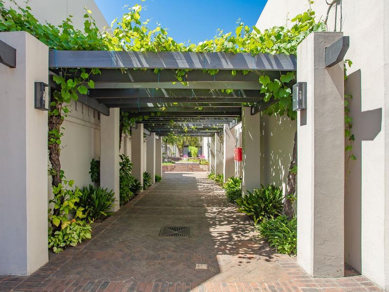 Commercial Property For Sale in Wellington Central, Wellington - Photo 3