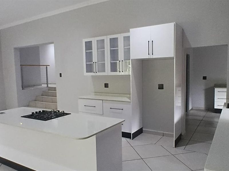 House For Sale in Meer En See, Richards Bay, KwaZulu Natal - Photo 5