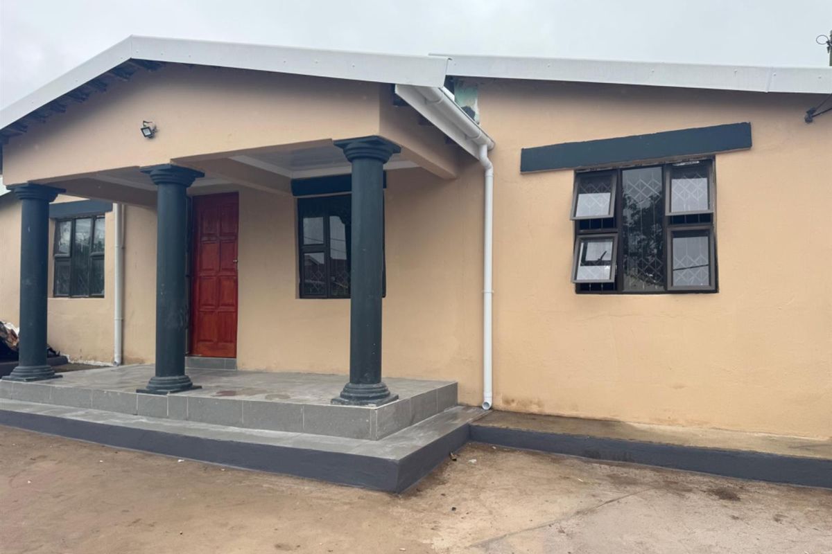 3 Bedroom House For Sale - Photo 5